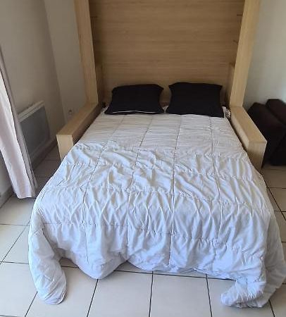 Studio Cosy Avec Parking Ferme. Apartment Албервил Екстериор снимка